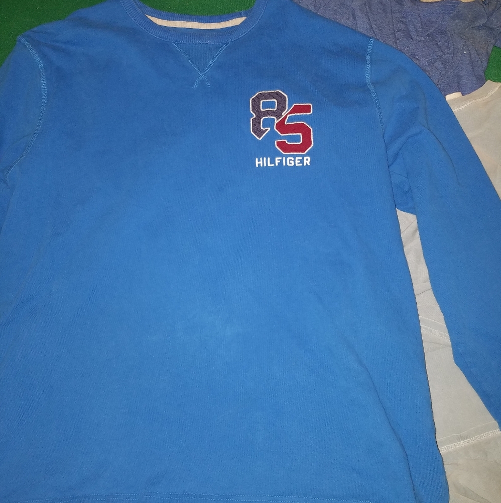 Vintage Embroidered Tommy Hilfiger sweater